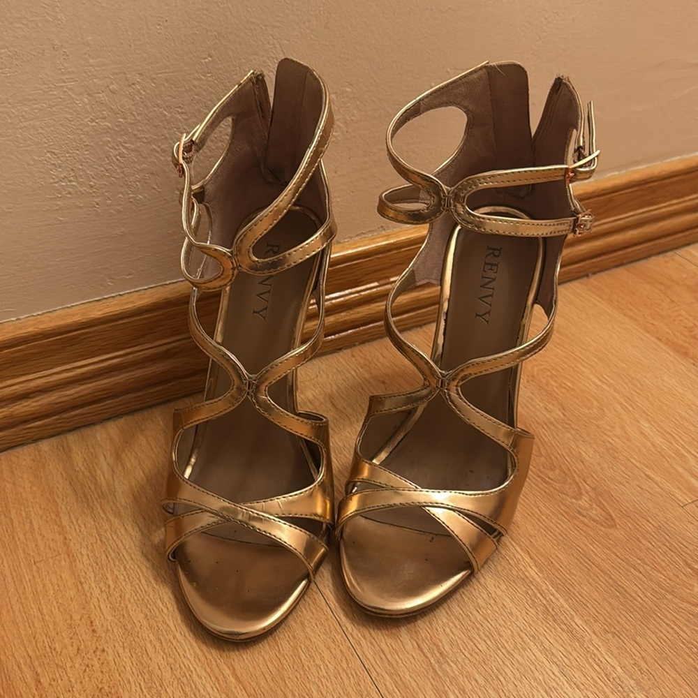 Renvy Rose Gold Sandals